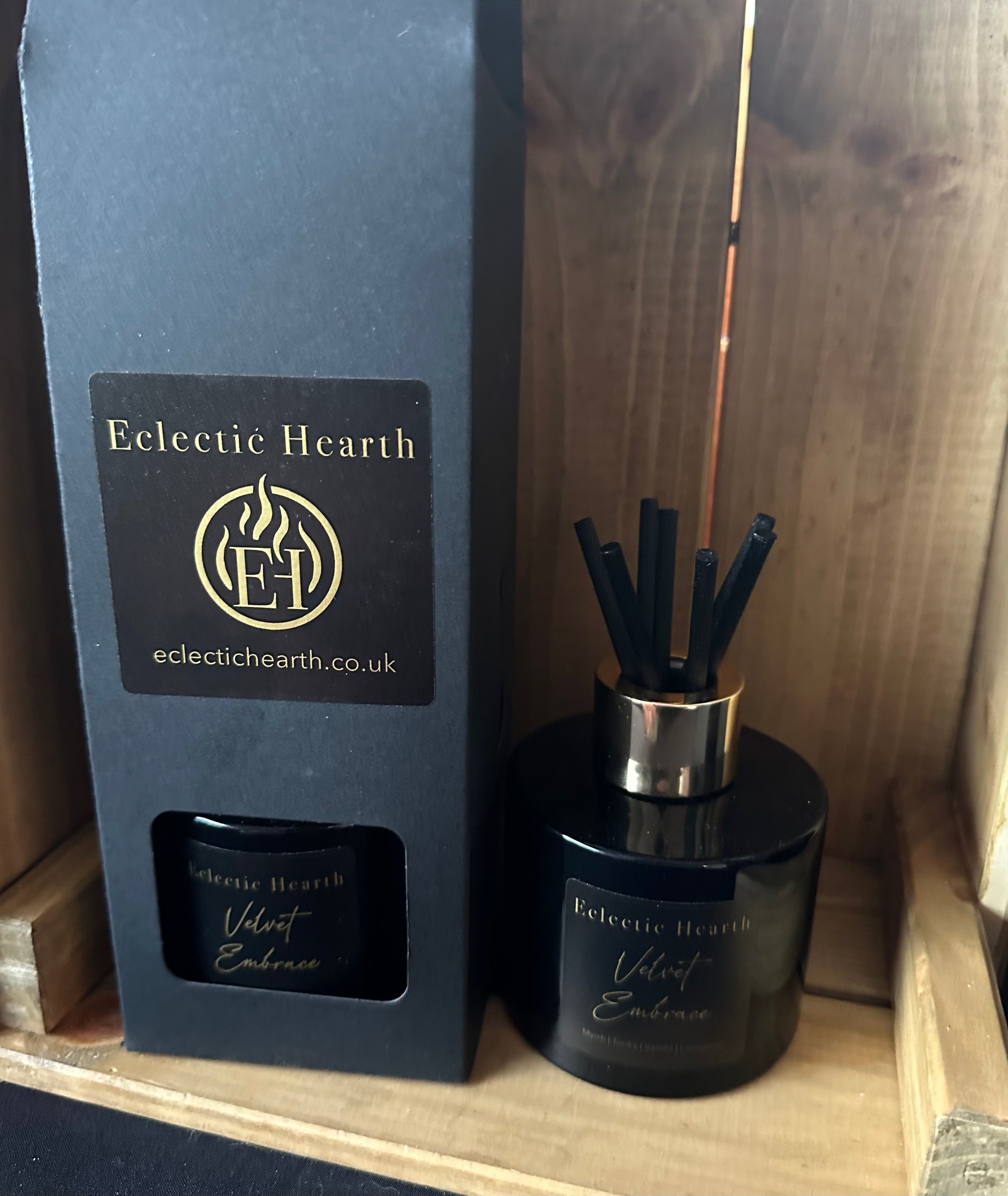 Velvet Embrace Reed Diffuser – Eclectic Hearth